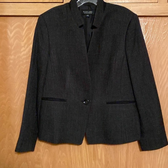 black label by evan picone Jackets & Blazers - Black Label vintage 90’s lined black blazer size 14